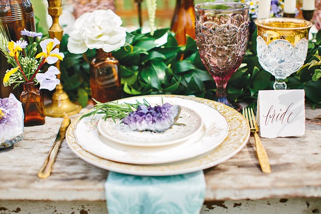 Place setting with Geode
